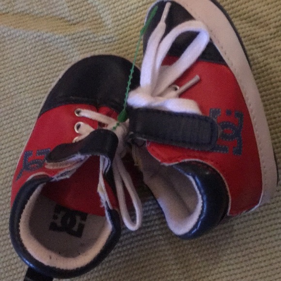 Baby dc shoes - Picture 2 of 3